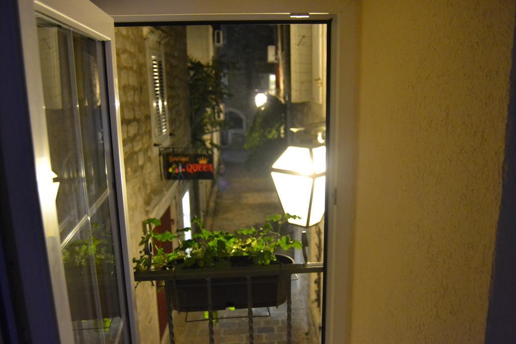 Sea Paradise Apartment Budva Rum bild