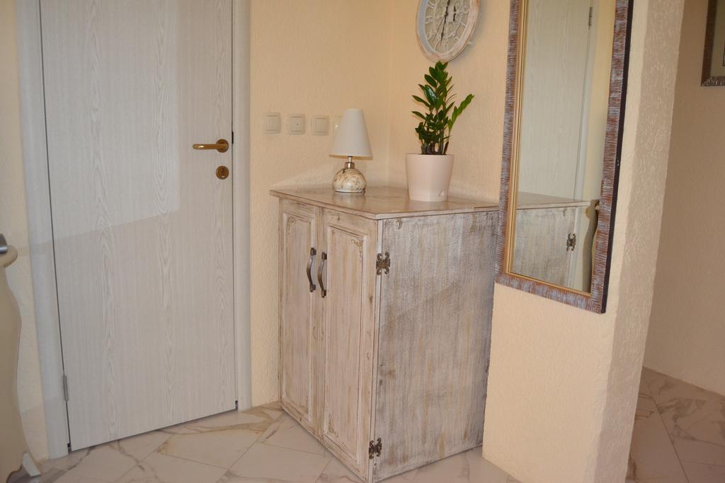 Sea Paradise Apartment Budva Rum bild